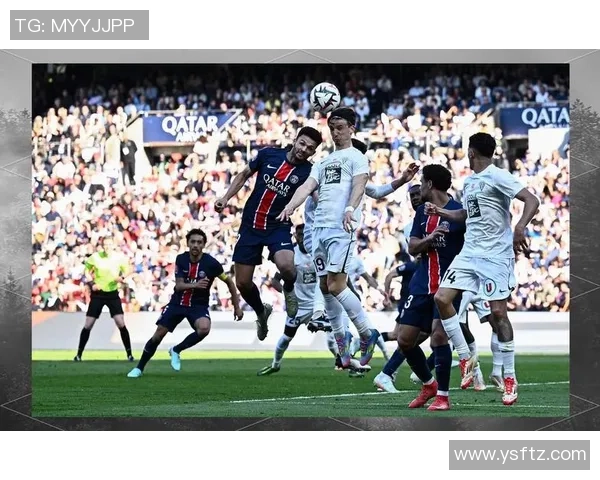 英超焦点战巴黎圣日耳曼与利物浦互交白卷全场气氛火爆解析